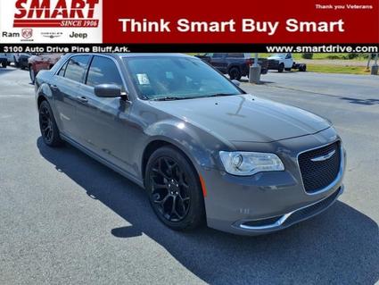 2018 Chrysler 300 Pine Bluff AR