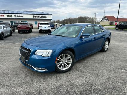 2021 Chrysler 300 Monticello IN