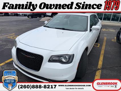 2022 Chrysler 300S Fort Wayne IN
