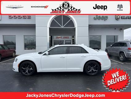 2022 Chrysler 300S Hayesville NC