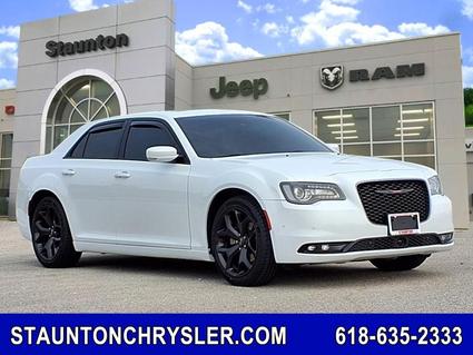2022 Chrysler 300S Staunton IL