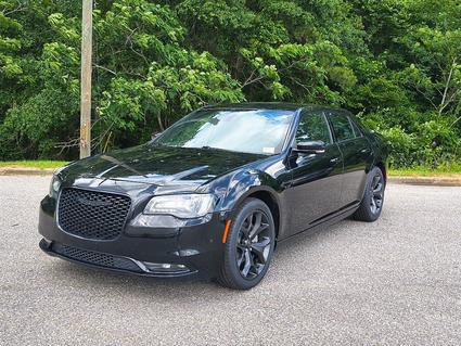 2021 Chrysler 300S Greenville AL