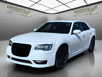 2022 Chrysler 300 Greenville AL