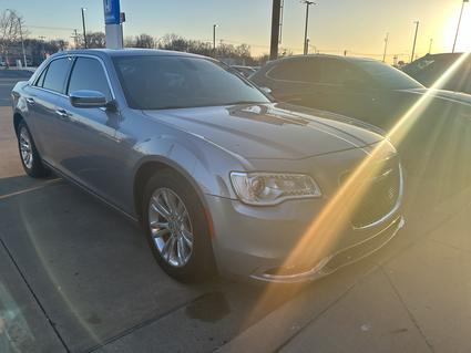 2017 Chrysler 300C Muskogee OK
