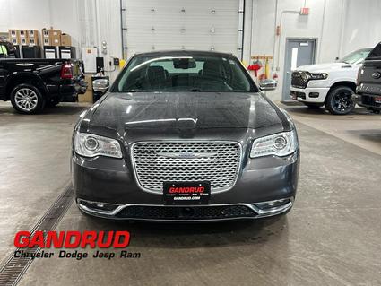 2018 Chrysler 300C Green Bay WI