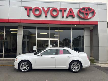 2013 Chrysler 300C Eureka CA