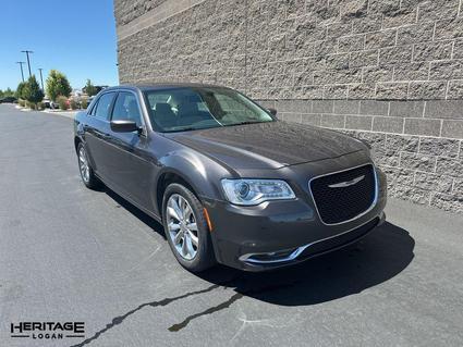 2020 Chrysler 300 Logan UT