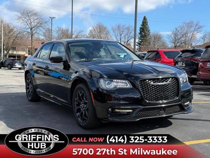2023 Chrysler 300 Milwaukee WI