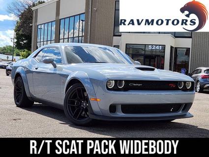 2022 Dodge Challenger Burnsville MN
