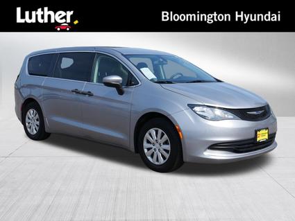 2020 Chrysler Voyager Minneapolis MN