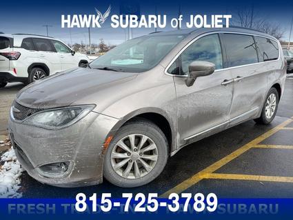 2017 Chrysler Pacifica Plainfield IL
