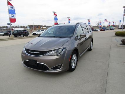 2017 Chrysler Pacifica Effingham IL