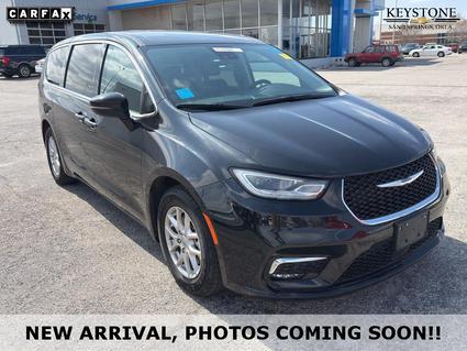 2023 Chrysler Pacifica Sand Springs OK