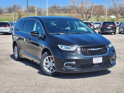 2023 Chrysler Pacifica Sand Springs OK