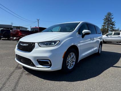 2023 Chrysler Pacifica Cops Bay OR