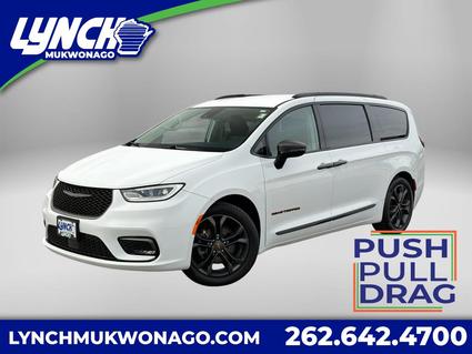 2024 Chrysler Pacifica Mukwonago WI