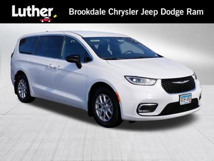 2025 Chrysler Pacifica Minneapolis MN