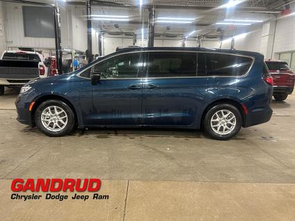 2025 Chrysler Pacifica Green Bay WI