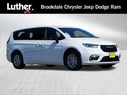 2025 Chrysler Pacifica Minneapolis MN