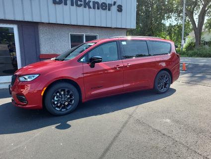 2025 Chrysler Pacifica Marathon City WI