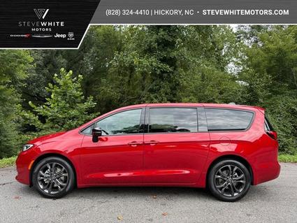 2026 Chrysler Pacifica Newton NC