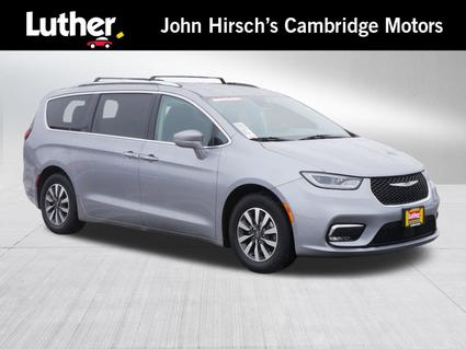 2021 Chrysler Pacifica Cambridge MN