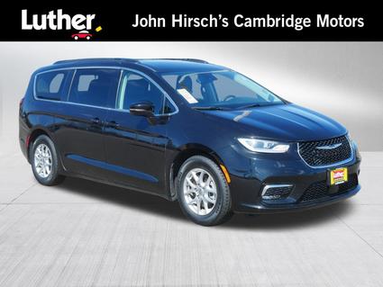 2022 Chrysler Pacifica Cambridge MN