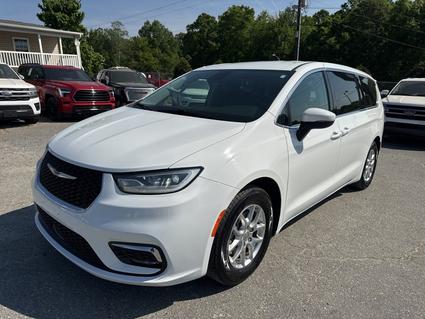 2023 Chrysler Pacifica Greensboro NC