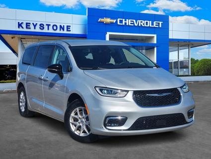 2024 Chrysler Pacifica Sand Springs OK