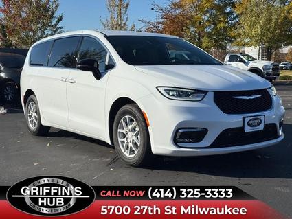 2026 Chrysler Pacifica Milwaukee WI
