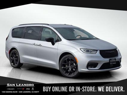 2026 Chrysler Pacifica San Leandro CA