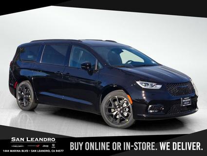 2026 Chrysler Pacifica San Leandro CA