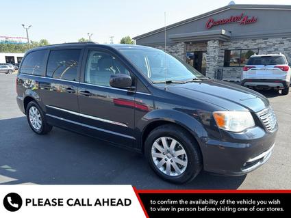 2013 Chrysler Town & Country Van Wert OH