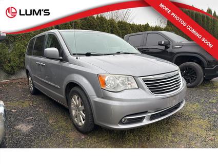 2014 Chrysler Town & Country McMinnville OR