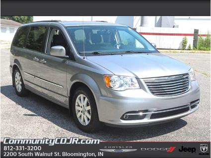 2015 Chrysler Town & Country Bloomington IN