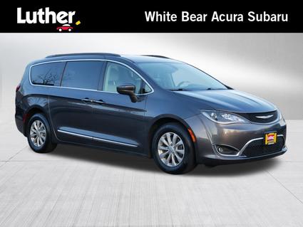 2017 Chrysler Pacifica Saint Paul MN
