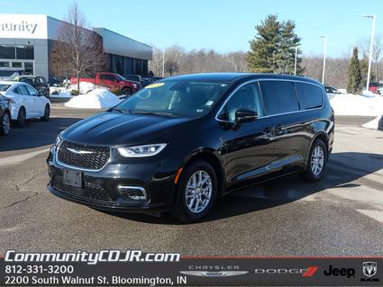 2024 Chrysler Pacifica Bloomington IN