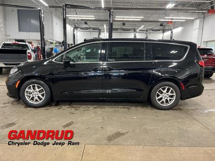 2024 Chrysler Pacifica Green Bay WI