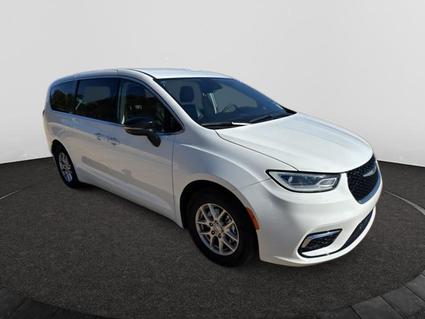2024 Chrysler Pacifica Tupelo MS