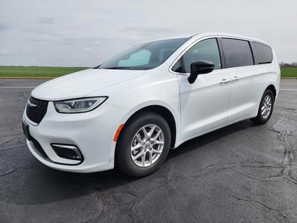 2025 Chrysler Pacifica Watseka IL