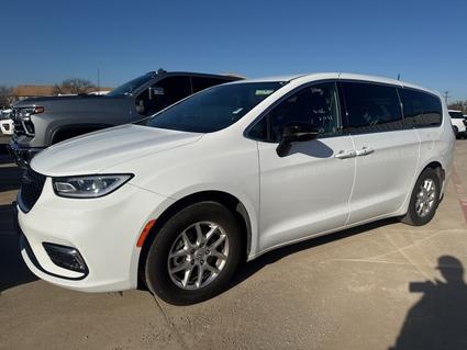 2025 Chrysler Pacifica Whitesboro TX