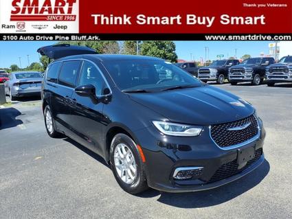 2026 Chrysler Pacifica Pine Bluff AR