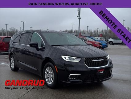 2026 Chrysler Pacifica Green Bay WI