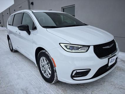 2026 Chrysler Pacifica Winona MN