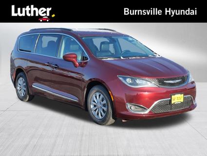 2017 Chrysler Pacifica Burnsville MN