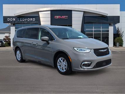 2023 Chrysler Pacifica Cleveland TN
