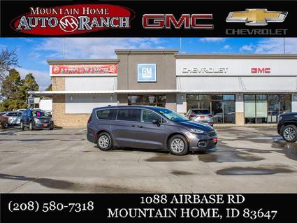 2023 Chrysler Pacifica Mountain Home ID