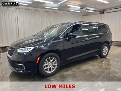 2025 Chrysler Pacifica Warsaw IN