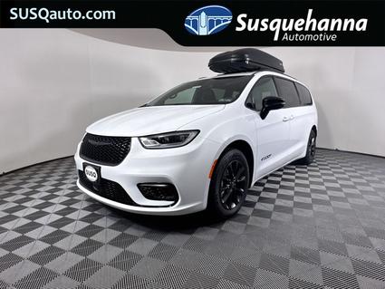2025 Chrysler Pacifica Wrightsville PA