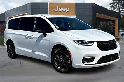2026 Chrysler Pacifica Union City GA